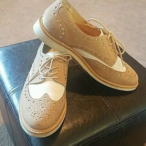 Halogen Tan Oxford Wingtip Tan Women 7 1/2